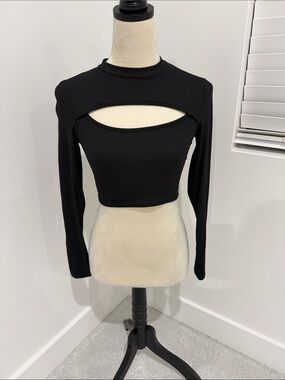 Timing Black Ribbed Long-Sleeve Cutout Crop Top